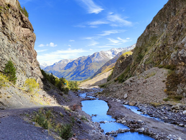 Белое сердце Кавказа — Эльбрус в мини-группе из Нальчика – групповая экскурсия
