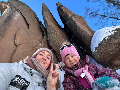 Уникальная групповая экскурсия на Столбы с заездом до скал