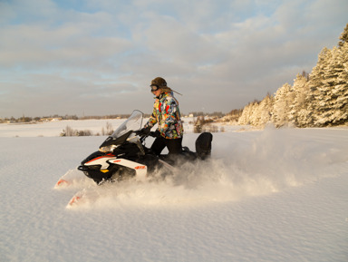 Снегоходный тур на мощной технике – индивидуальная экскурсия