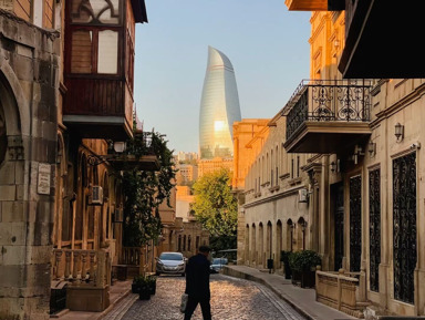 Тур по Старому городу с дегустацией вин – групповая экскурсия