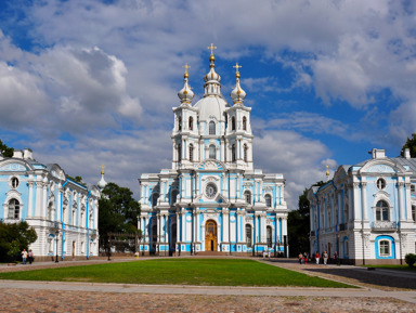 Индивидуальная экскурсия по храмам и монастырям Петербурга на автомобиле
