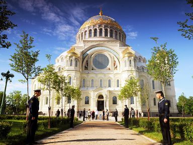 Групповая экскурсия из Петербурга в город-крепость Кронштадт