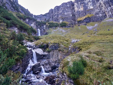 Путешествие к Софийским водопадам Архыза – индивидуальная экскурсия