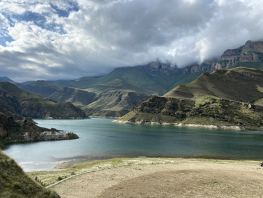 Бирюзовая жемчужина-озеро Гижгит, перевал Актопрак, Чегемское ущелье. – индивидуальная экскурсия