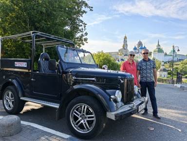 Обзорная экскурсия на РетроАвто «Восток»  (минимум 3 чел или 5500р)
