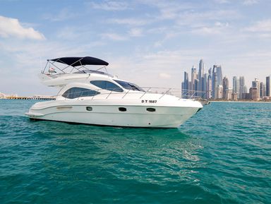 Дубай: прогулка на роскошной яхте – индивидуальная экскурсия