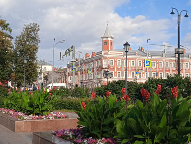 Пешеходная экскурсия "Романтические истории Симбирска"