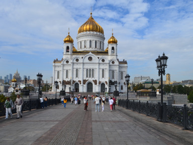 Обзорная экскурсия: Кремль, район Чертолье, Храм Христа Спасителя