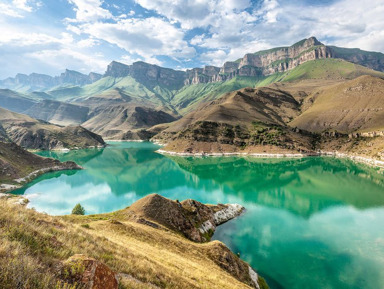 Джип-тур: озеро Гижгит, перевал Актопрак, Эль-Тюбю и Чегемские водопады – индивидуальная экскурсия