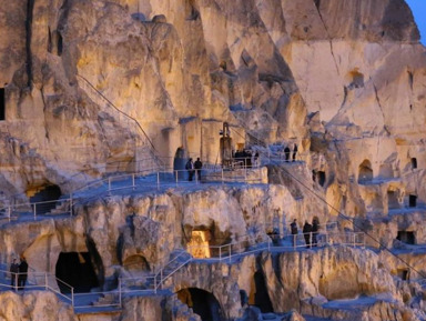 Пещерный город-монастырь Вардзия  – индивидуальная экскурсия
