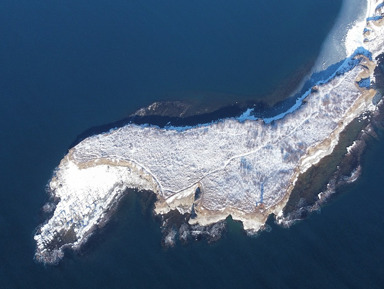 Путешествие по восточному побережью Русского Острова – индивидуальная экскурсия