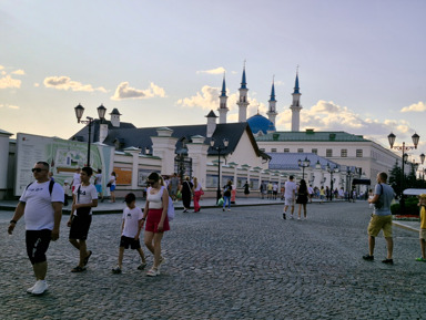Казанская падающая башня в сердце города – индивидуальная экскурсия