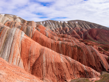 Марсианские горы, Розовое озеро, скала Бешбармаг, чёрная икра и горный чай – индивидуальная экскурсия