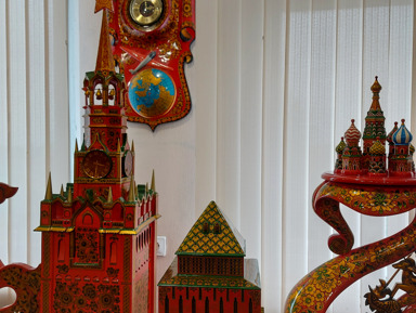 Из Нижнего Новгорода в Семенов: Экскурсия на фабрику Хохломской росписи