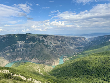 Из Грозного на Сулакский каньон и бархан Сары-Кум – индивидуальная экскурсия