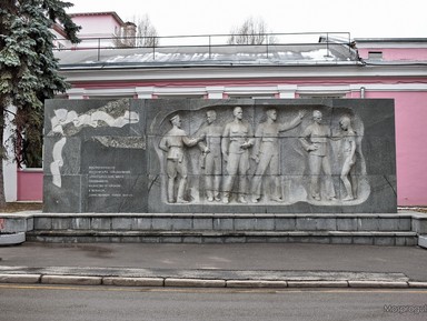 Групповая экскурсия «Пречистенка в военной шинели»