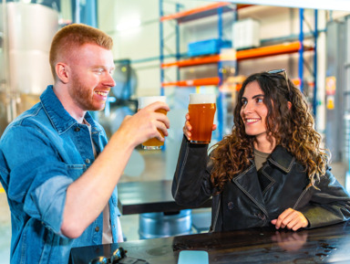 На старейшую крафтовую пивоварню Knightberg в центре Петербурга (18+) – групповая экскурсия