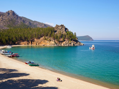 Водная экскурсия на катере в бухту Песчаная и Бабушка
