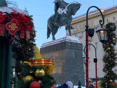 Пешеходная экскурсия «Как передвигали дома на Тверской»