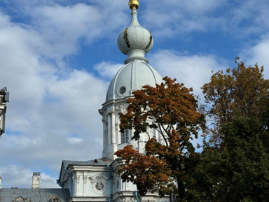 Подъём на смотровую площадку Смольного собора – групповая экскурсия