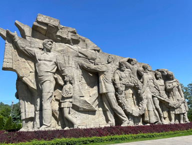 Памятник-ансамбль на Мамаевом кургане — творение скульптора Вучетича – индивидуальная экскурсия
