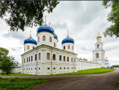 Главные монастыри Новгорода – индивидуальная экскурсия