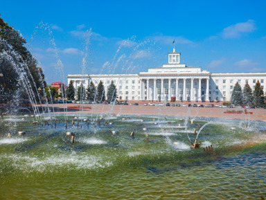 Голоса города N: пешая экскурсия-спектакль в наушниках по Нальчику