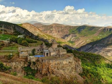 Традиции средневековой Армении в монастыре Татев – индивидуальная экскурсия