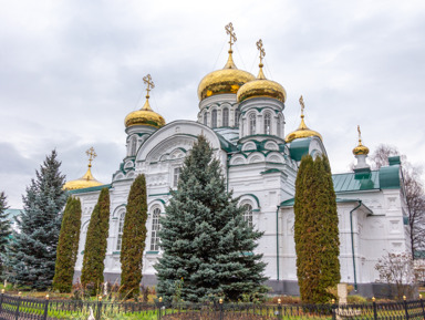 Экскурсия в Раифу, Храм Всех Религий и Свияжск 