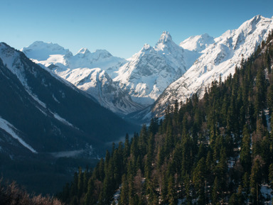 Автотур в мини-группе по гостеприимной Кабардино-Балкарии и Язык Тролля  – групповая экскурсия