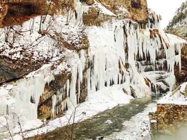 Сокровища Кабардино-Балкарии: Чегемские водопады, Голубое озеро и Аушигер – групповая экскурсия