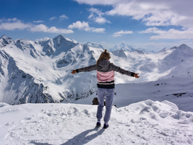 Все сокровища Кавказа: Эльбрус, Гижгит, Адыр Су и Поляна Нарзанов – групповая экскурсия