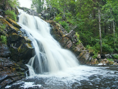 Самые красивые водопады Карелии – групповая экскурсия