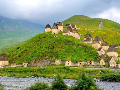 Топ-места Осетии: Даргавс, Мидаграбинские водопады и качели над пропастью – индивидуальная экскурсия