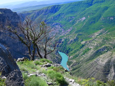 Из Дербента — в Сулакский каньон и бархан Сарыкум – групповая экскурсия