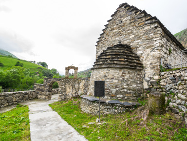 Три ущелья Осетии за один день – индивидуальная экскурсия