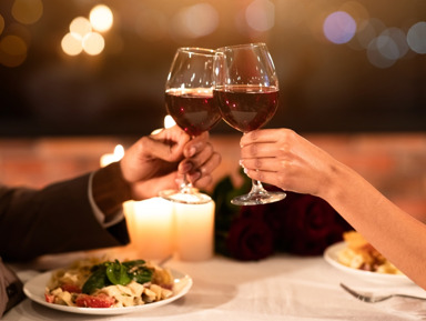 День влюбленных на электроходе «Стрельна» от причала «Китай-город» – групповая экскурсия