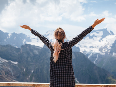 Домбай — земной рай в мини-группе: Гумбаши, Сырные пещеры, Шоанинский храм – групповая экскурсия