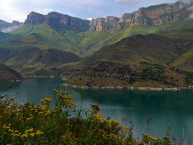 Озеро Гижгит, перевал Актопрак и Чегемские водопады за 1 день – групповая экскурсия