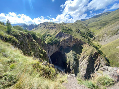 Джилы-Су и три водопада на северном склоне Эльбруса из Минеральных вод – индивидуальная экскурсия