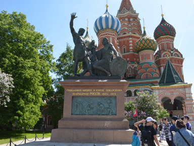 Автомобильная экскурсия по Москве — всё самое главное!