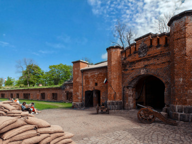 Обзорная экскурсия из Зеленоградска по Калининграду + 11 форт