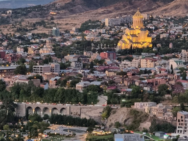 Грузия на 4 дня — Тбилиси, Кахетия, Мцхета еженедельно весна-лета-осень 26г – групповая экскурсия