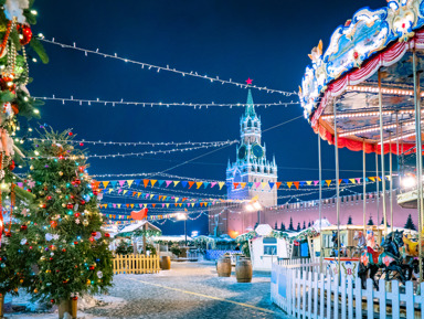 Групповой тур от Театральной до Красной площади — «В поисках Нового года»  – групповая экскурсия