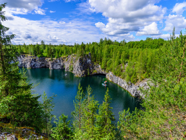 В мини-группе по Карелии: Рускеала, Мраморный каньон и водопады – групповая экскурсия