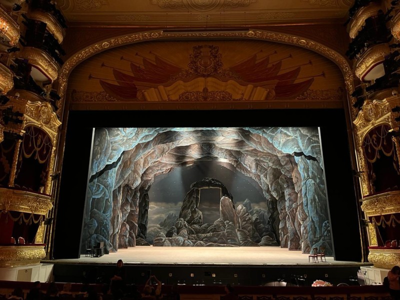 Большой театр и его архитектурные секреты – групповая экскурсия