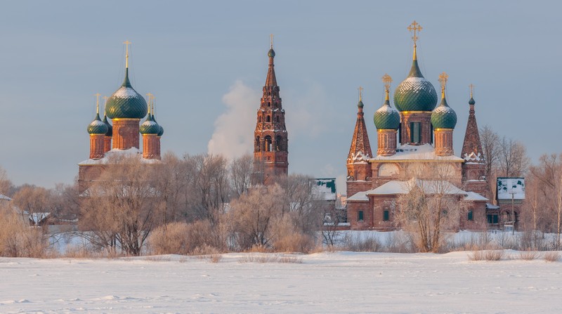 Январские праздники со смотринами невест, фольклорной программой, визитами к Снегурочке и купчихе – авторский тур