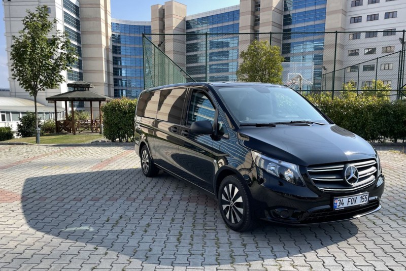 Трансфер из аэропорта (IST) Стамбула и наоборот на Mercedes Vito – индивидуальная экскурсия