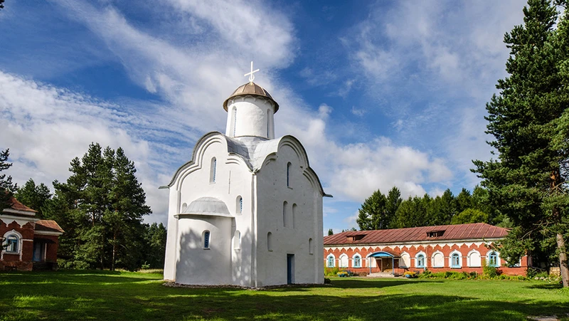 Знакомство с архитектурой Древней Руси (на вашем авто)