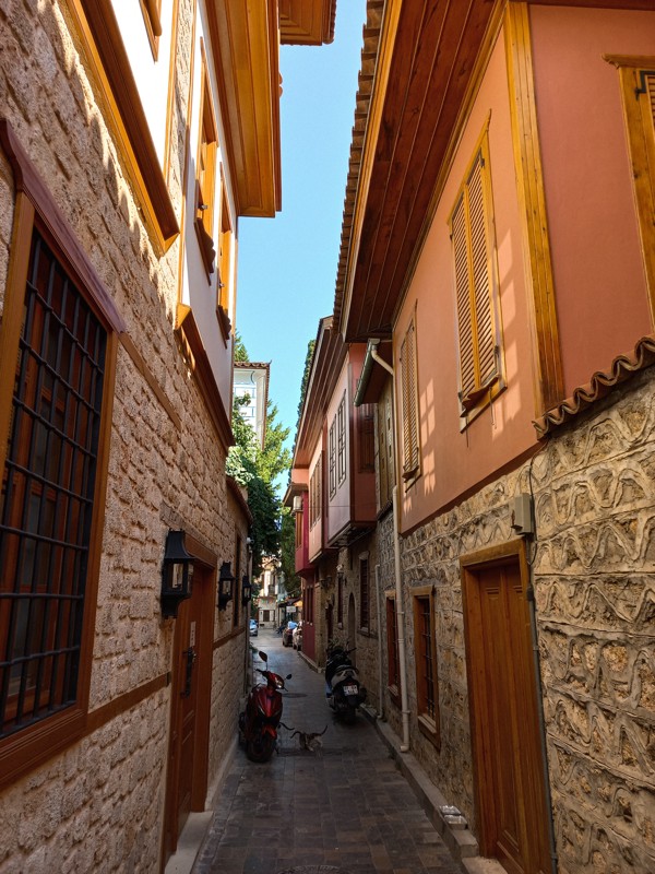 Влюбиться в Старый город Антальи – групповая экскурсия